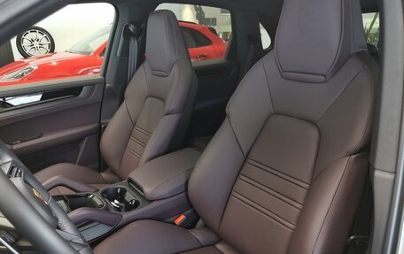 Porsche Cayenne III, 2025 год, 19 355 000 рублей, 13 фотография