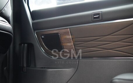 Toyota Alphard, 2025 год, 16 590 000 рублей, 18 фотография