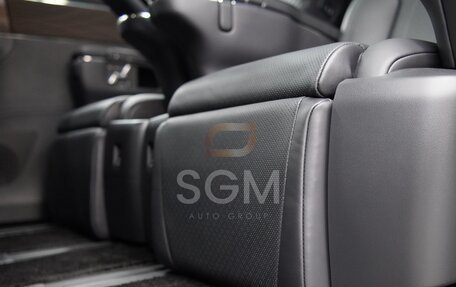 Toyota Alphard, 2025 год, 16 590 000 рублей, 19 фотография