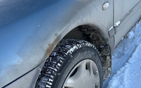 Mitsubishi Carisma I, 2003 год, 355 000 рублей, 3 фотография