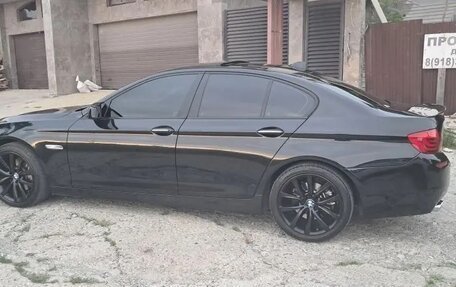 BMW 5 серия, 2010 год, 1 750 000 рублей, 3 фотография