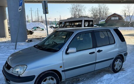 Toyota Raum I, 2001 год, 295 000 рублей, 4 фотография