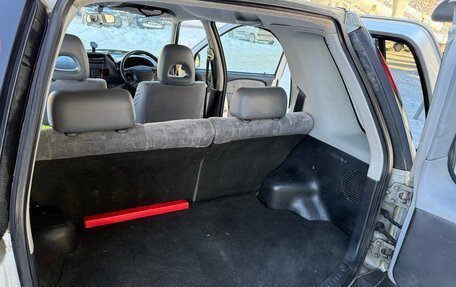 Toyota Raum I, 2001 год, 295 000 рублей, 15 фотография