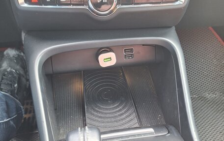 Volvo XC40 I, 2018 год, 2 700 000 рублей, 2 фотография