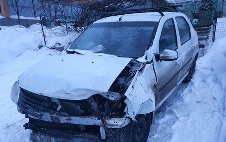 Renault Logan I, 2014 год, 178 000 рублей, 7 фотография