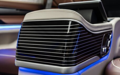 Mercedes-Benz V-Класс, 2024 год, 32 880 000 рублей, 6 фотография