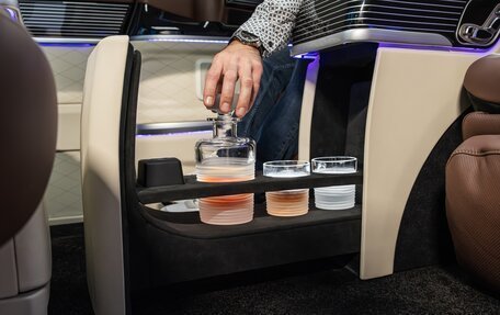 Mercedes-Benz V-Класс, 2024 год, 32 880 000 рублей, 14 фотография