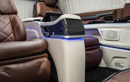 Mercedes-Benz V-Класс, 2024 год, 32 880 000 рублей, 12 фотография