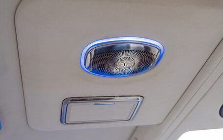 Mercedes-Benz V-Класс, 2024 год, 32 880 000 рублей, 16 фотография