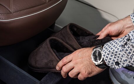 Mercedes-Benz V-Класс, 2024 год, 32 880 000 рублей, 19 фотография