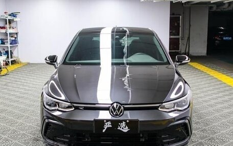 Volkswagen Golf VIII, 2022 год, 1 650 000 рублей, 2 фотография