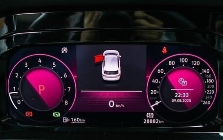 Volkswagen Golf VIII, 2022 год, 1 650 000 рублей, 11 фотография