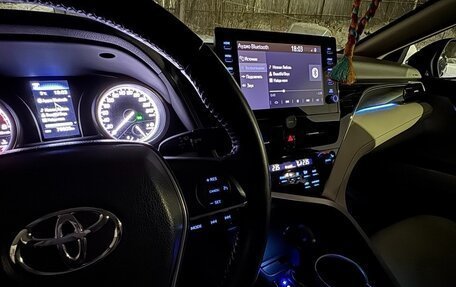 Toyota Camry, 2021 год, 3 500 000 рублей, 24 фотография