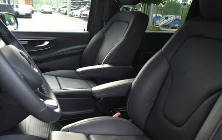 Mercedes-Benz V-Класс, 2023 год, 7 950 000 рублей, 9 фотография