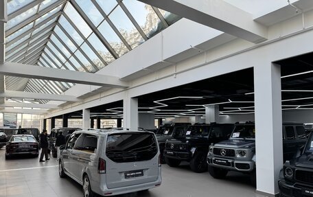 Mercedes-Benz V-Класс, 2025 год, 14 090 000 рублей, 39 фотография