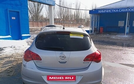 Opel Astra J, 2010 год, 480 000 рублей, 2 фотография