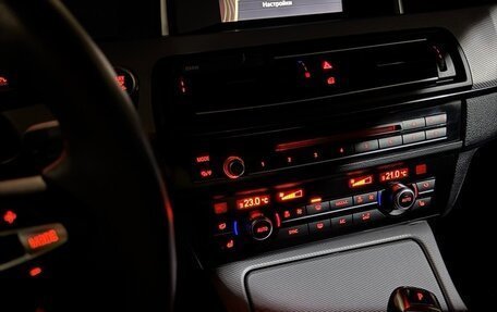 BMW 5 серия, 2014 год, 2 700 000 рублей, 26 фотография