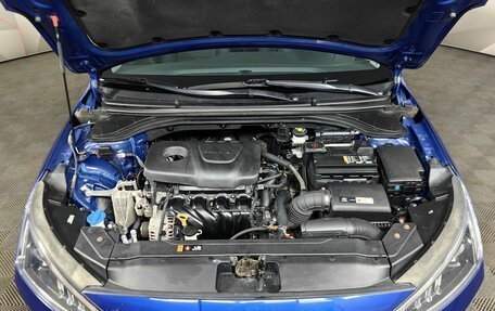 Hyundai Elantra VI рестайлинг, 2019 год, 1 657 000 рублей, 10 фотография