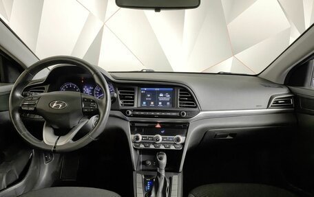 Hyundai Elantra VI рестайлинг, 2019 год, 1 657 000 рублей, 13 фотография