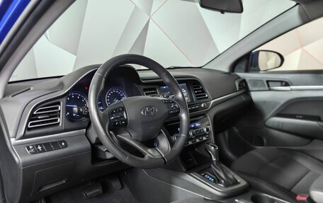 Hyundai Elantra VI рестайлинг, 2019 год, 1 657 000 рублей, 18 фотография