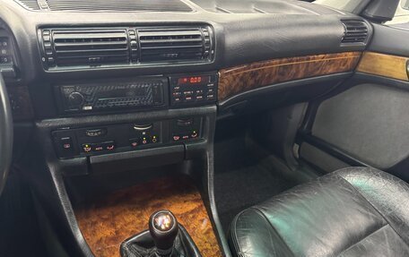 BMW 7 серия, 1990 год, 890 000 рублей, 13 фотография