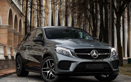 Mercedes-Benz GLE Coupe AMG, 2017 год, 4 150 000 рублей, 2 фотография