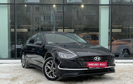 Hyundai Sonata VIII, 2020 год, 2 250 000 рублей, 3 фотография