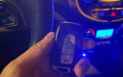 Hyundai Solaris II рестайлинг, 2012 год, 640 000 рублей, 1 фотография