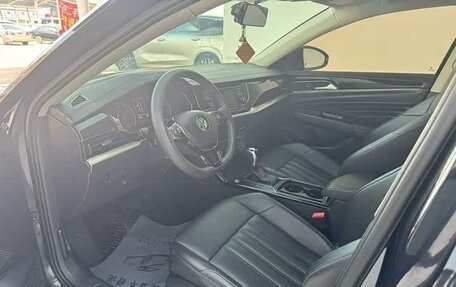 Volkswagen Passat B8 рестайлинг, 2023 год, 2 370 000 рублей, 9 фотография