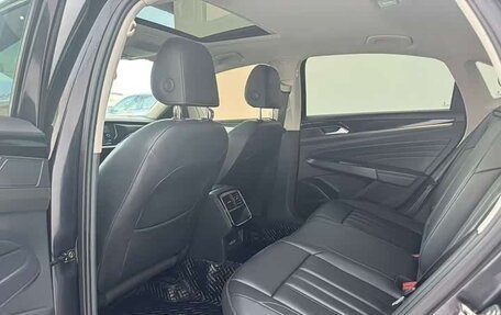 Volkswagen Passat B8 рестайлинг, 2023 год, 2 370 000 рублей, 8 фотография