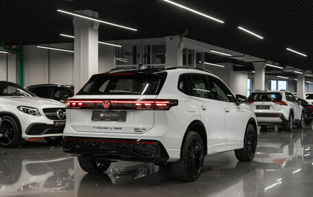 Volkswagen Tiguan, 2025 год, 4 855 000 рублей, 4 фотография