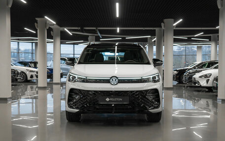 Volkswagen Tiguan, 2025 год, 4 855 000 рублей, 3 фотография