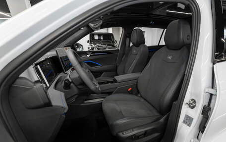 Volkswagen Tiguan, 2025 год, 4 855 000 рублей, 9 фотография