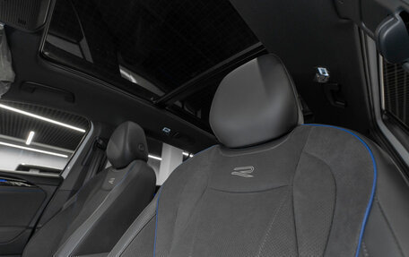 Volkswagen Tiguan, 2025 год, 4 855 000 рублей, 10 фотография