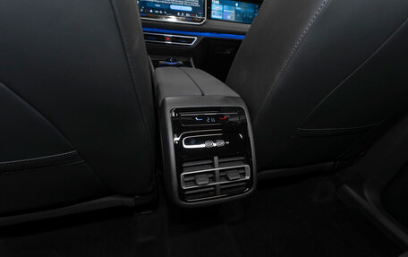 Volkswagen Tiguan, 2025 год, 4 855 000 рублей, 14 фотография