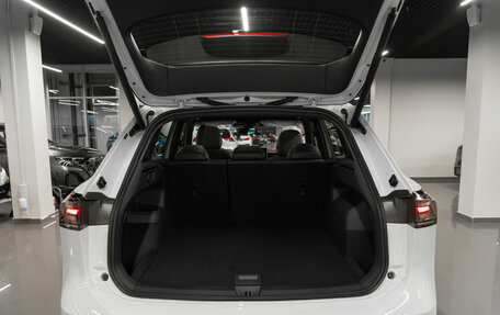 Volkswagen Tiguan, 2025 год, 4 855 000 рублей, 26 фотография