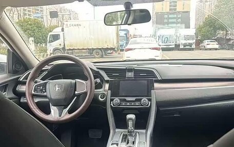 Honda Civic, 2023 год, 1 690 000 рублей, 11 фотография