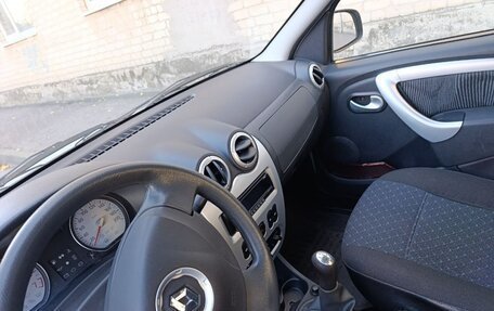 Renault Logan I, 2011 год, 600 000 рублей, 7 фотография