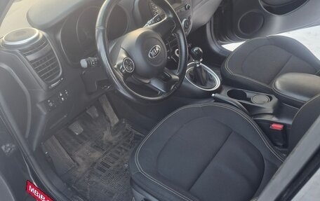 KIA Soul II рестайлинг, 2014 год, 950 000 рублей, 6 фотография