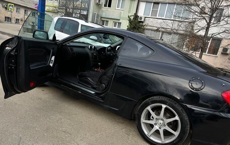 Hyundai Coupe II рестайлинг, 2004 год, 640 000 рублей, 2 фотография