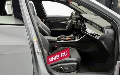 Audi RS 6, 2025 год, 17 900 000 рублей, 6 фотография