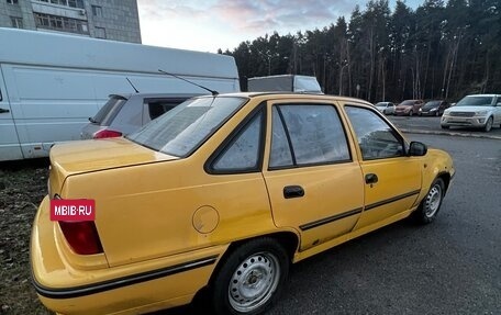 Daewoo Nexia I рестайлинг, 2005 год, 100 000 рублей, 4 фотография