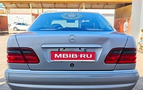 Mercedes-Benz E-Класс, 2000 год, 980 000 рублей, 7 фотография