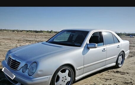 Mercedes-Benz E-Класс, 2000 год, 980 000 рублей, 19 фотография