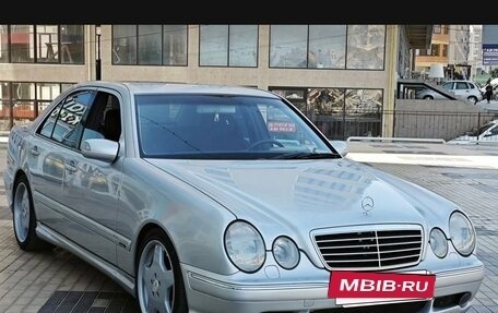 Mercedes-Benz E-Класс, 2000 год, 980 000 рублей, 28 фотография