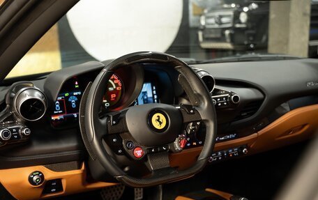 Ferrari F8, 2020 год, 24 500 000 рублей, 5 фотография