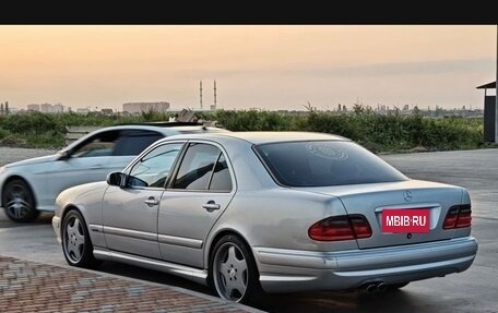 Mercedes-Benz E-Класс, 2000 год, 980 000 рублей, 31 фотография