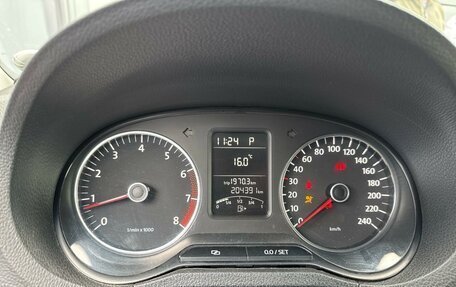 Volkswagen Polo VI (EU Market), 2010 год, 649 000 рублей, 3 фотография