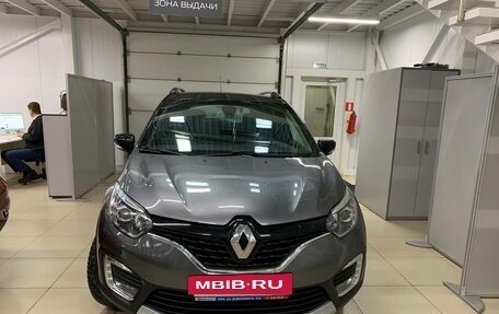 Renault Kaptur I рестайлинг, 2017 год, 1 618 000 рублей, 3 фотография