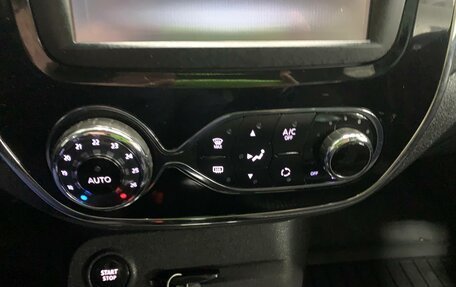 Renault Kaptur I рестайлинг, 2017 год, 1 618 000 рублей, 24 фотография